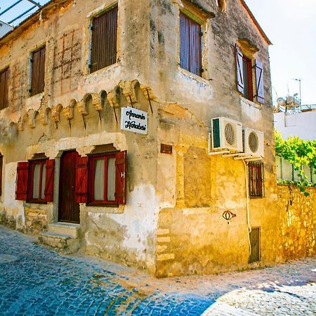 Annemin Harabesi Otel Çeşme Esterno foto